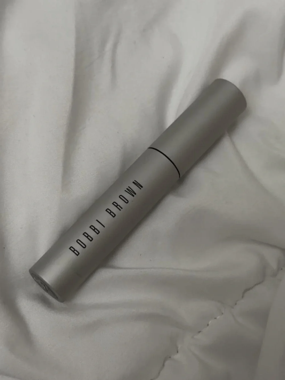 Bobbi Brown Mascara Regard Intense in Black